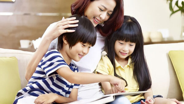 Sau Tết con “lệch nhịp” sinh hoạt: Làm gì để trẻ trở lại nề nếp ?