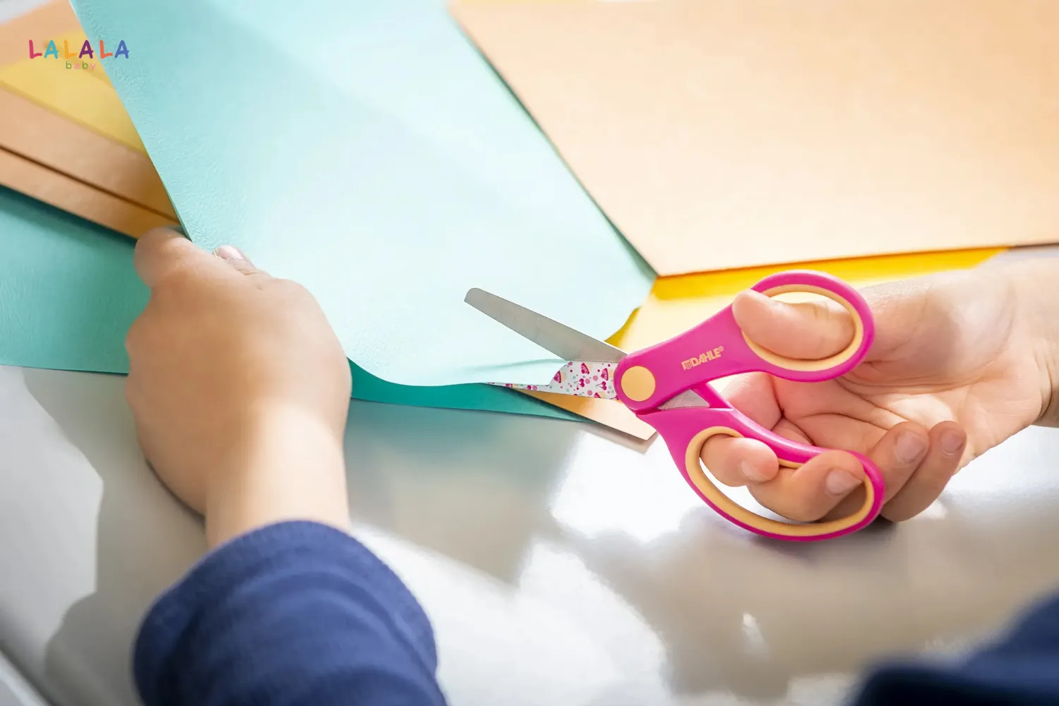 Ba mẹ cần quan sát sẽ không có ý nghĩa nếu chỉ đánh giá con qua một lần thử