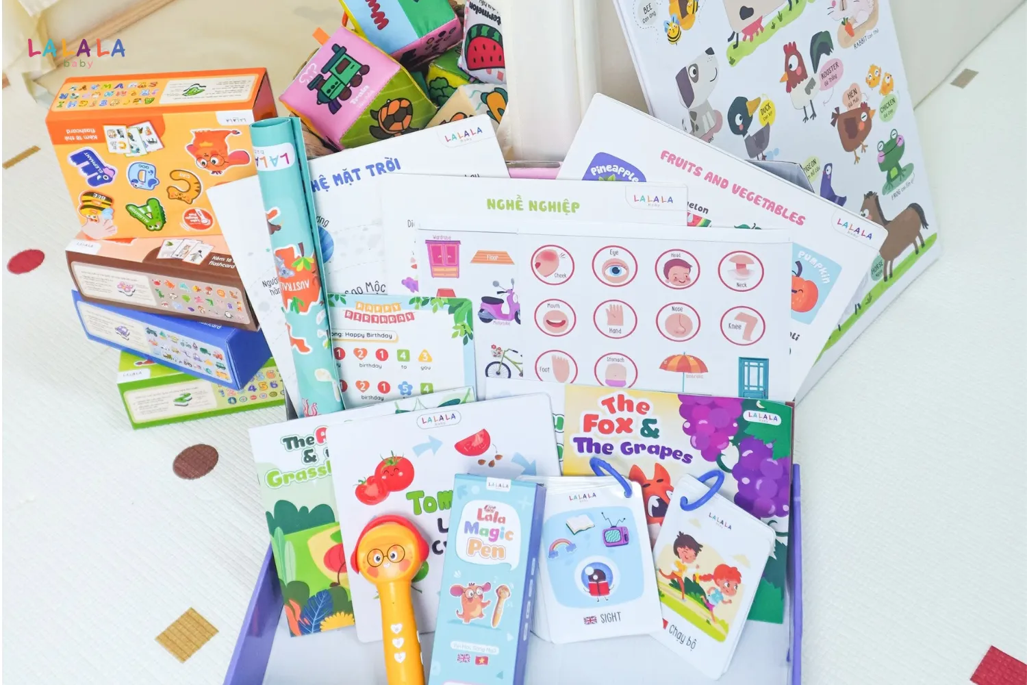 Đồ chơi giáo dục của Lalala Baby