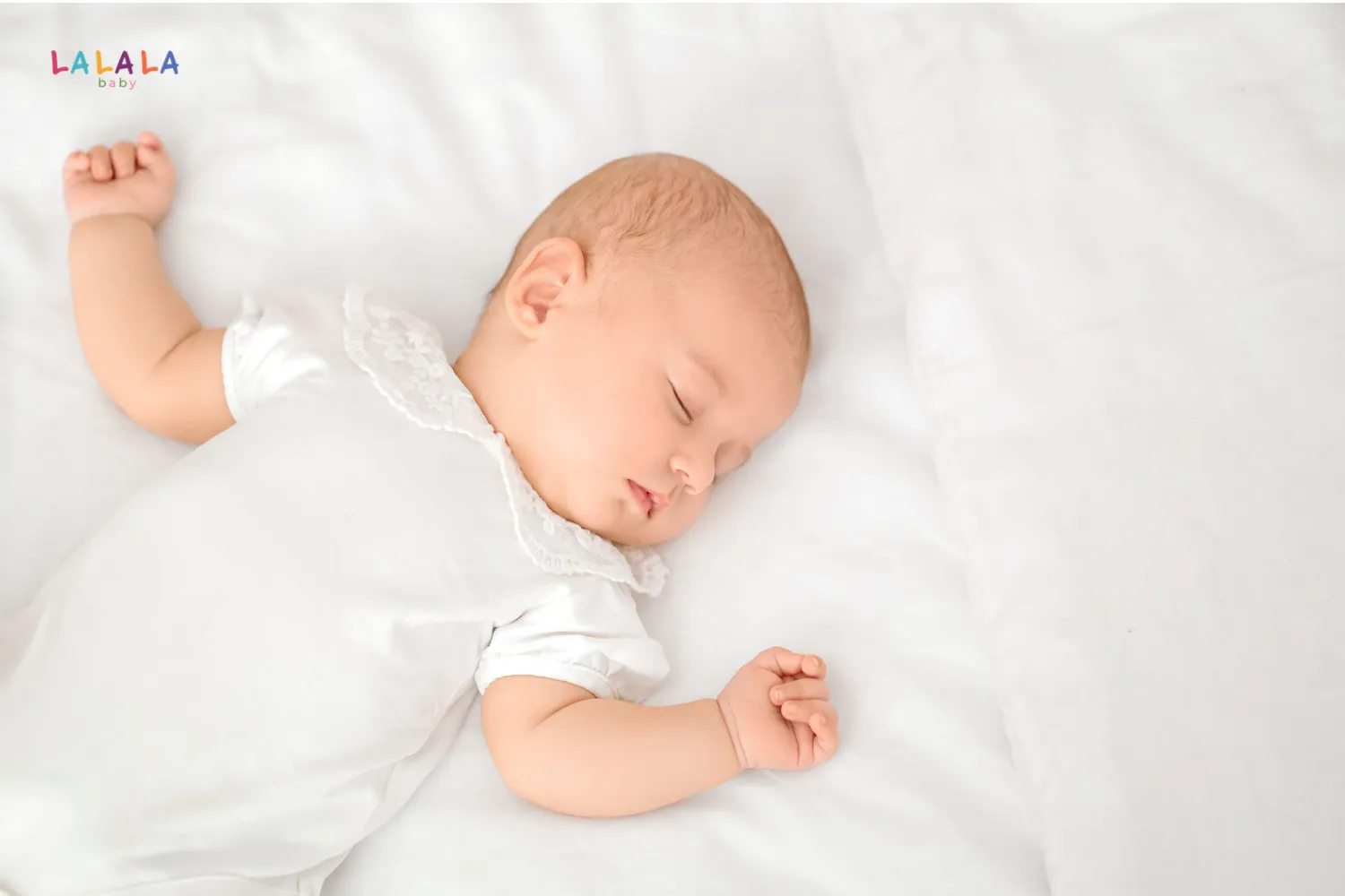 Cười khi ngủ là một phần của trạng thái ngủ hoạt động