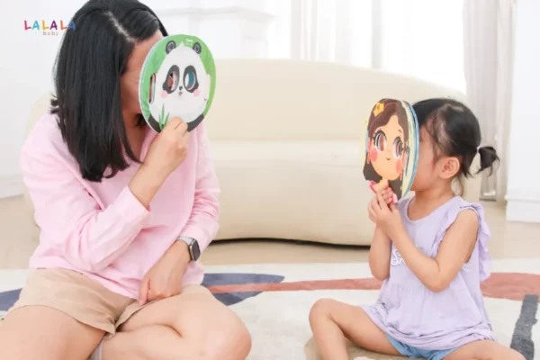 Trẻ chậm phát triển ngôn ngữ: 3 nhóm biểu hiện và 3 nguyên nhân chính ba mẹ cần biết