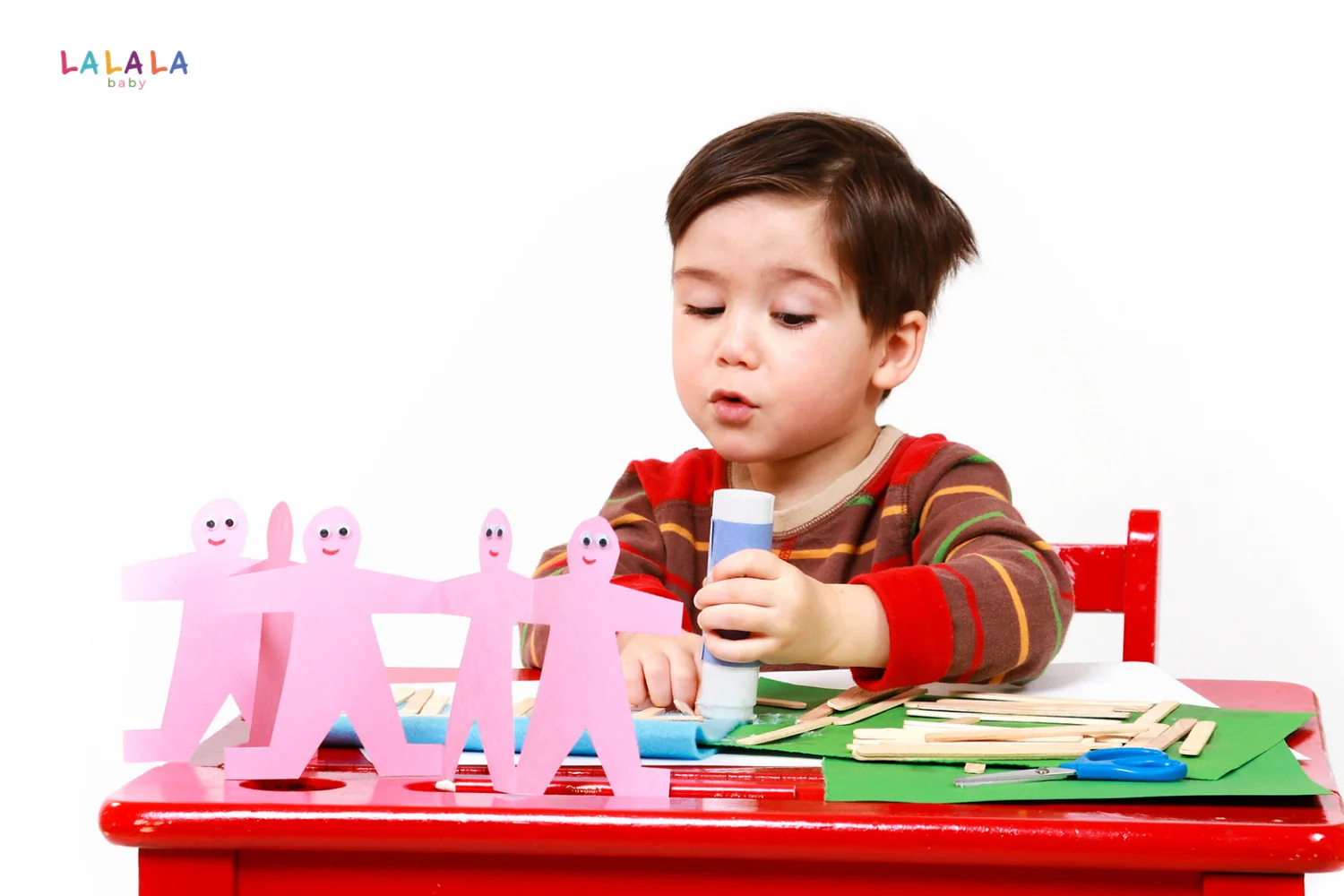 Để nói được, con cần phối hợp nhịp nhàng môi, lưỡi, hàm và hơi thở - trẻ 3 tuổi chưa biết nói có sao không